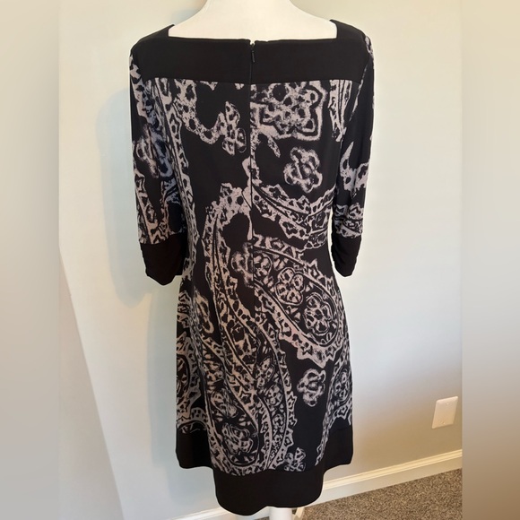 ADRIANNA PAPELL Paisley Mini Dress - Picture 5 of 9